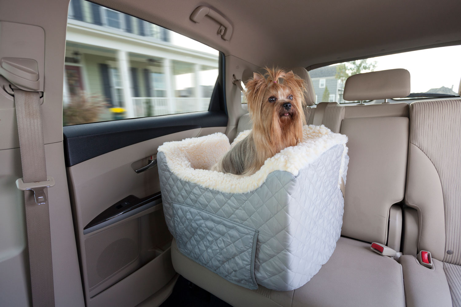 Snoozer Lookout II Dog & Pet Car Seat with Storage Tray